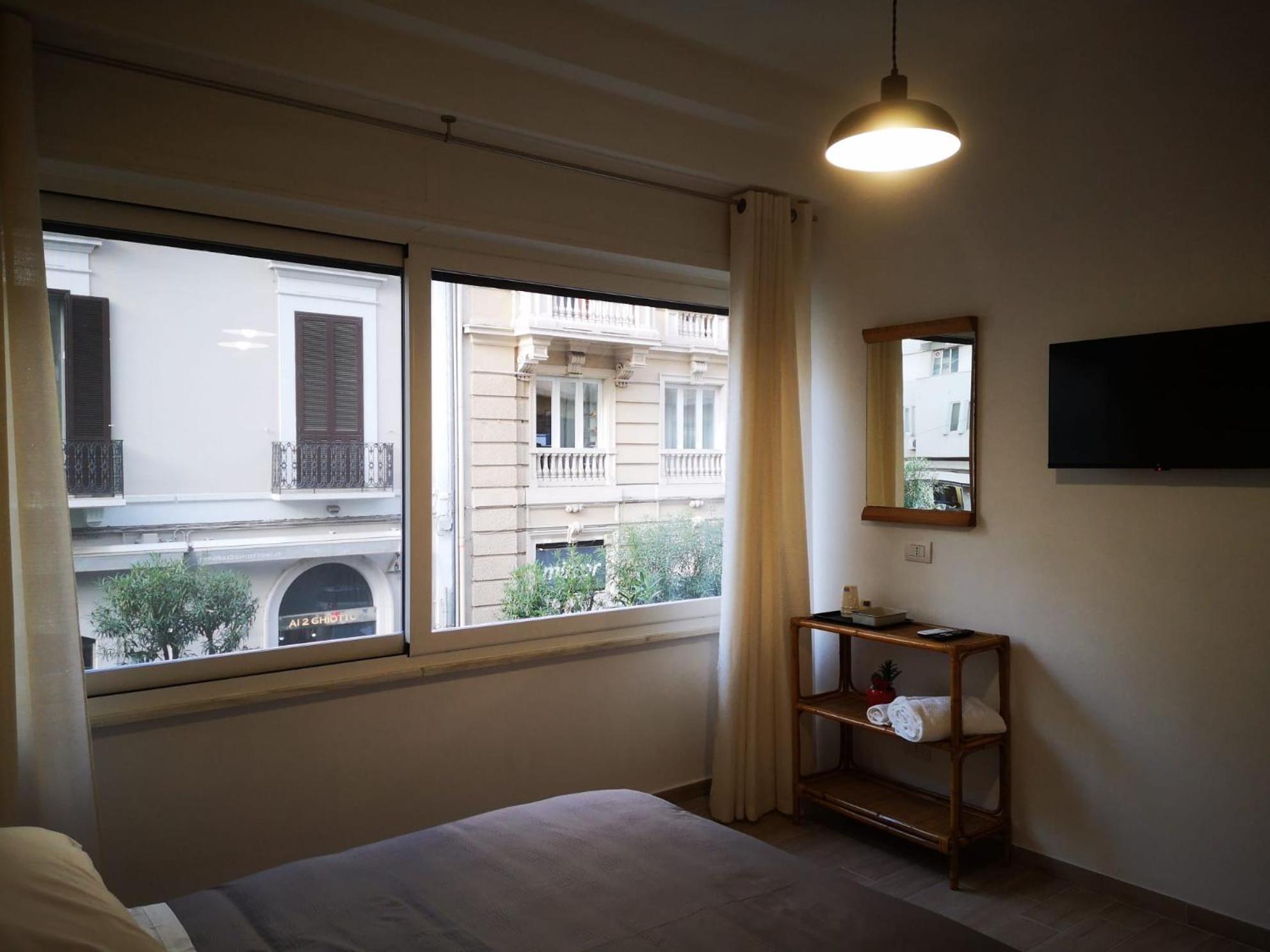 Al Teatro Rooms Bari Buitenkant foto
